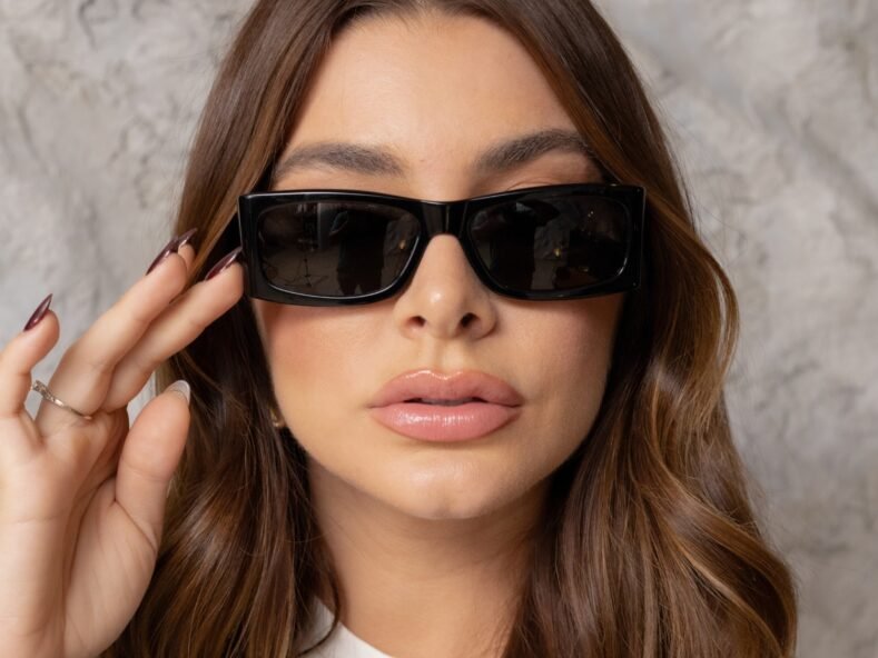 Prada 0PRB03S 1AB5S0