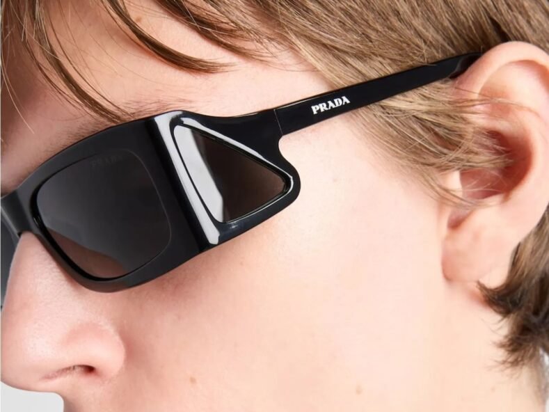 Prada 0PRB03S 1AB5S0