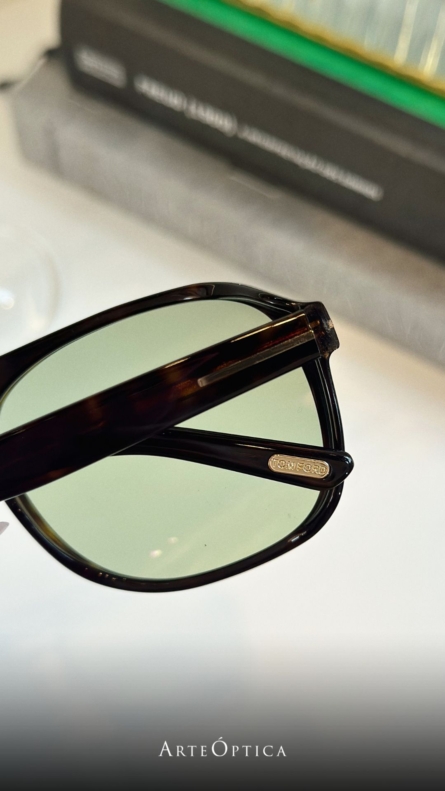 Tom Ford FT1022 - 52N - Imagem 7